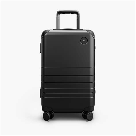 monos luggage clearance